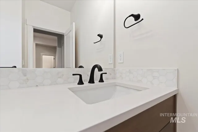 $579,880 | 6538 East Lucy Drive, Eagle, ID 83714