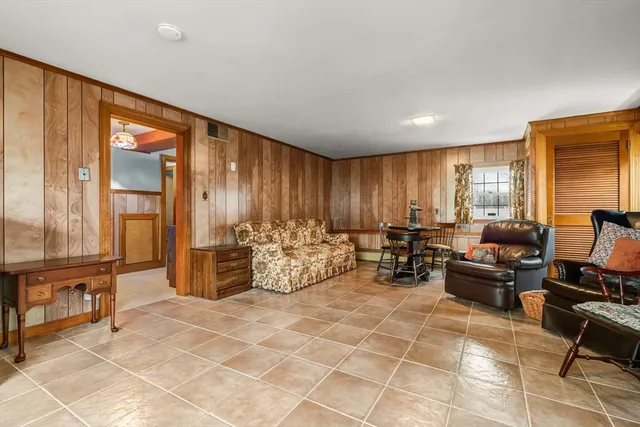 $579,900 | 174 Hillberg Avenue, Brockton, MA 02301