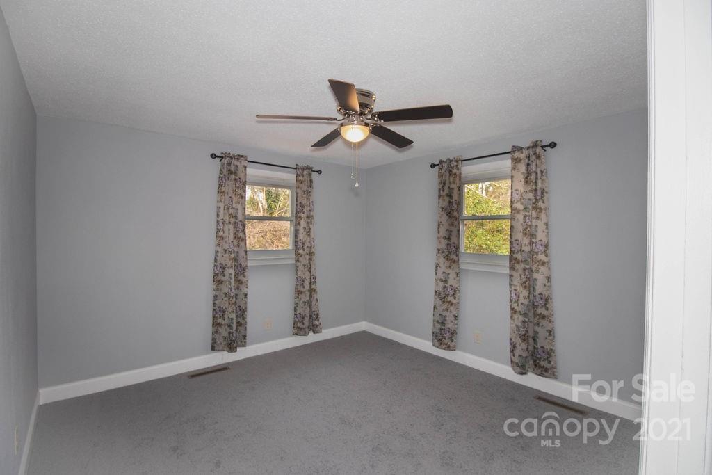 602 5th Street Southwest Conover, NC 28613 - Photo 15 of 24 Gallery Image 15