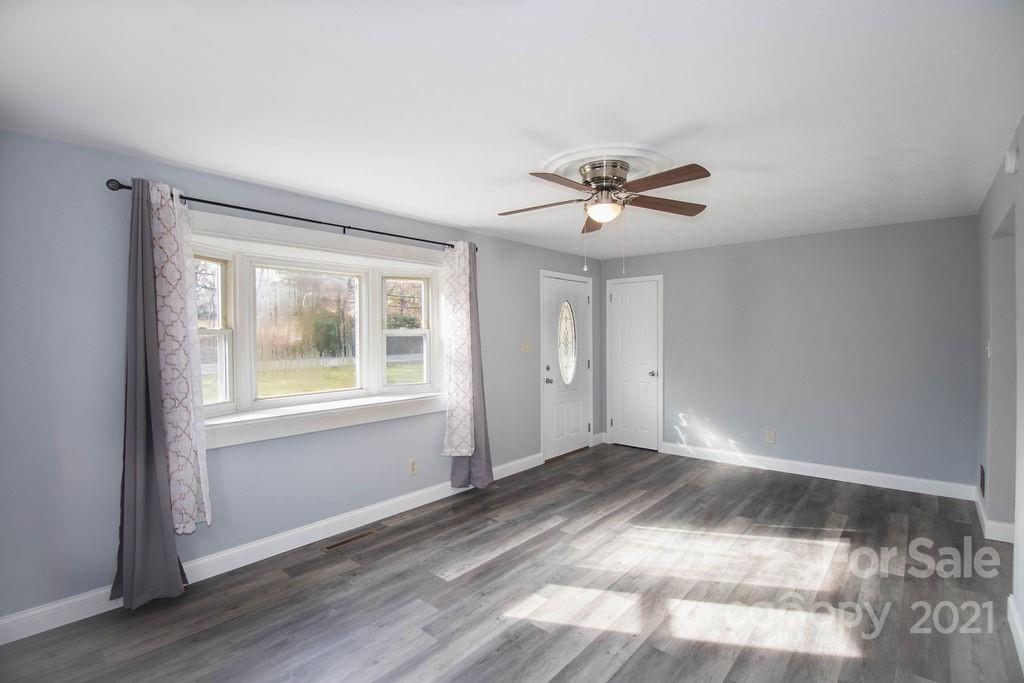 602 5th Street Southwest Conover, NC 28613 - Photo 9 of 24 Gallery Image 9