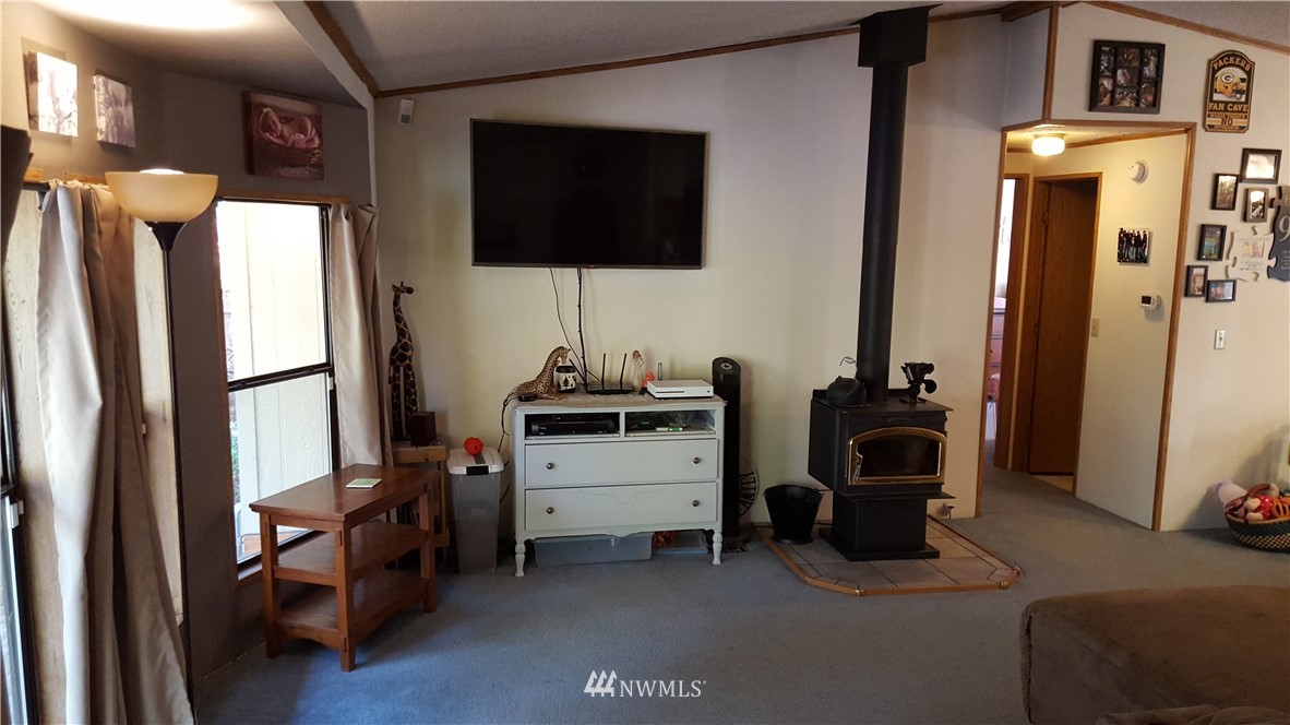 16516 West Lake Goodwin Road Stanwood, WA 98292 - Photo 3 of 18 Gallery Image 3