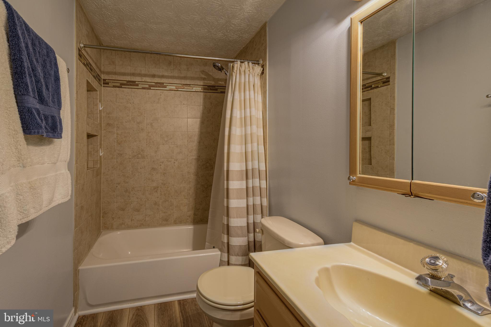 20 Greenleaf Road Baltimore, MD 21234 - Photo 16 of 32 Gallery Image 16