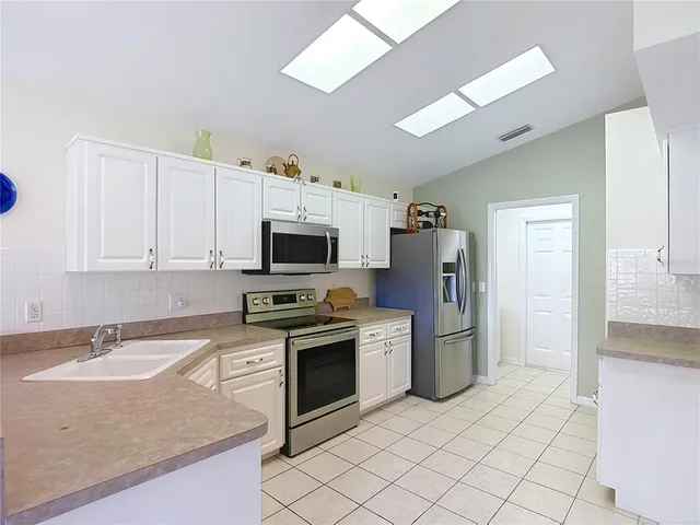 $349,900 | 13510 Knotty Lane, Hudson, FL 34669