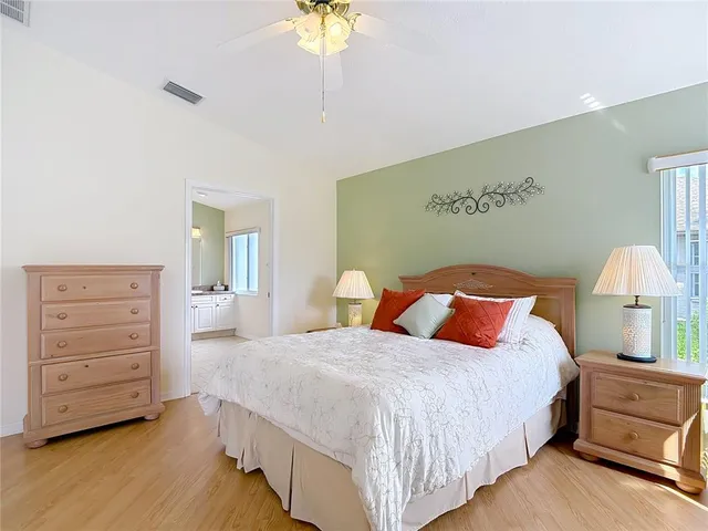 $349,900 | 13510 Knotty Lane, Hudson, FL 34669