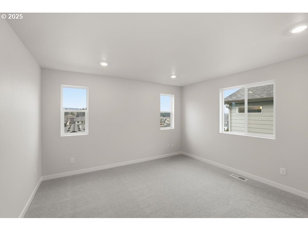 3736 Southwest 38th Street Gresham, OR 97080 - Photo 8 of 15 a view of an empty room with a window