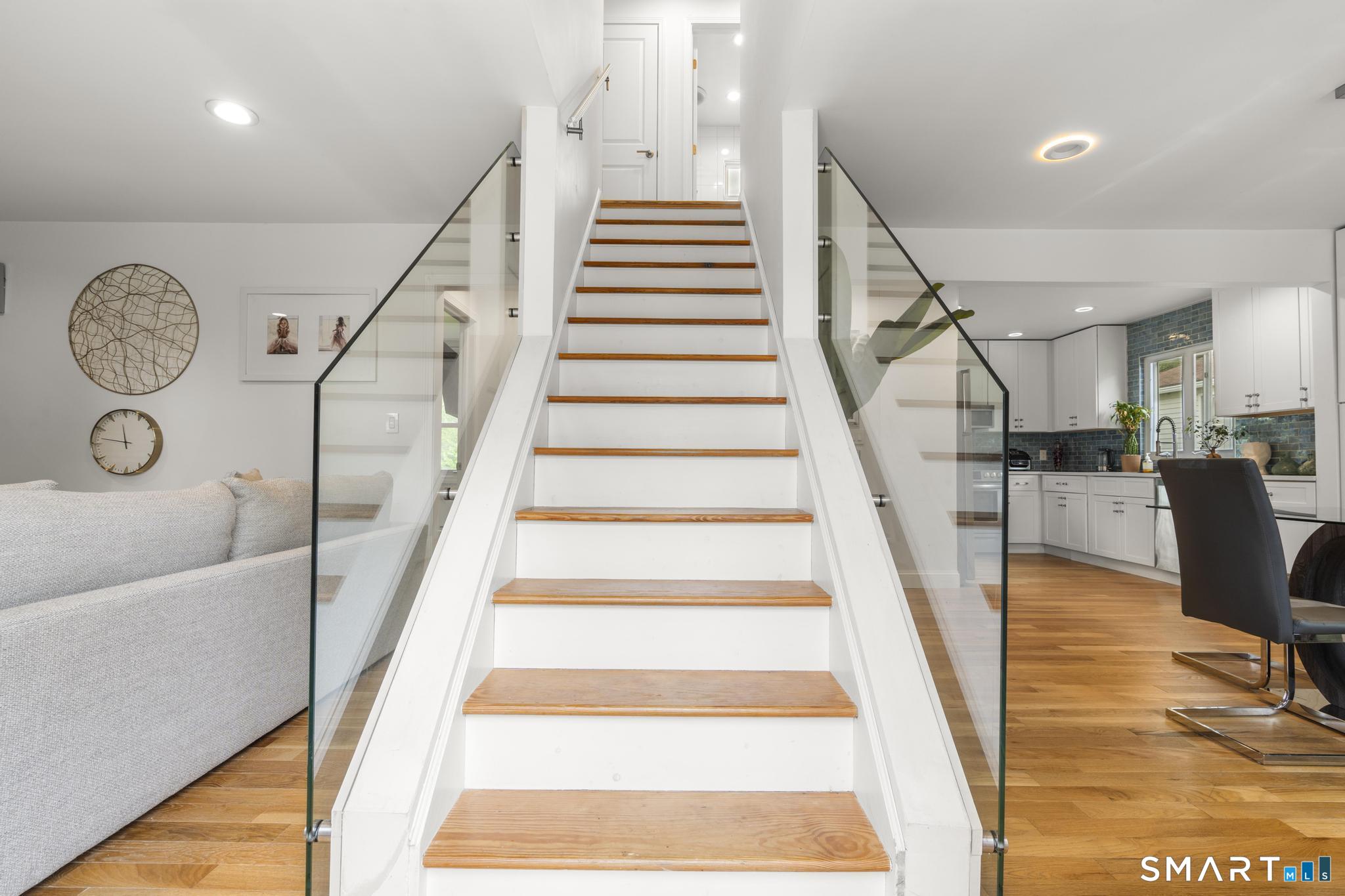 141 Rood Avenue Windsor, CT 06095 - Photo 19 of 37 STAIRCASE LEADING TO 2ND FLOOR