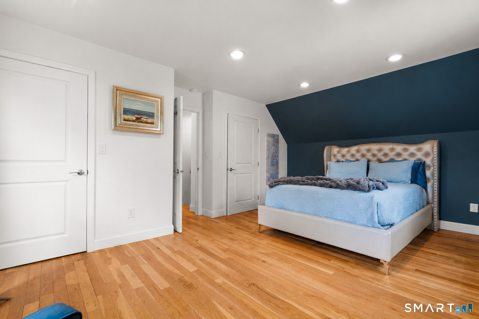 141 Rood Avenue Windsor, CT 06095 - Photo 23 of 37 2ND FLOOR - BEDROOM 2