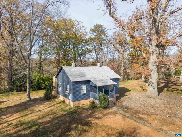 $2,200 | 2580 Nydrie Drive, Esmont, VA 22937