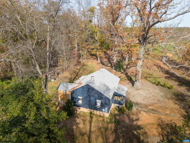 $2,200 | 2580 Nydrie Drive, Esmont, VA 22937