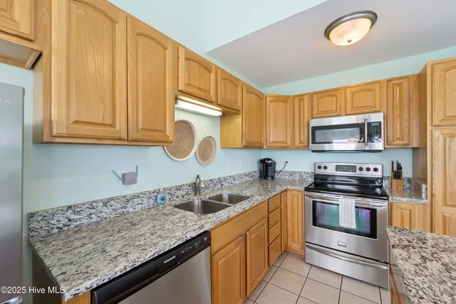 $1,140,000 | 2080-2082 New River Inlet Road, North Topsail Beach, NC 28460