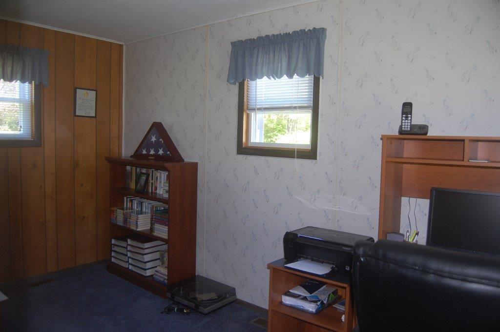 35 Cottle Road Oakland, ME 04963 - Photo 10 of 24 OFFICE