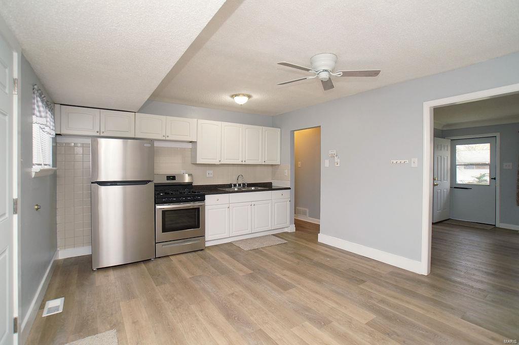212 Grampian Road St. Louis, MO 63137 - Photo 5 of 22 Gallery Image 5