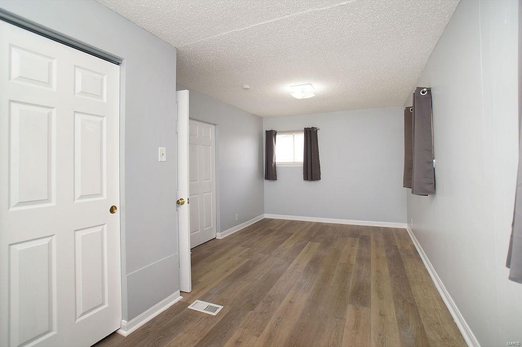 212 Grampian Road St. Louis, MO 63137 - Photo 9 of 22 Gallery Image 9