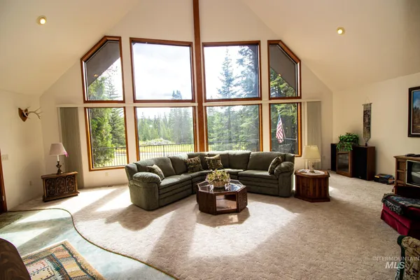 $529,000 | 20888 Upper Fords Creek Road, Weippe, ID 83553