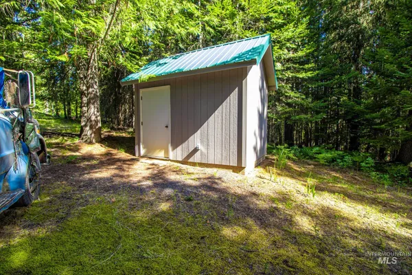 $529,000 | 20888 Upper Fords Creek Road, Weippe, ID 83553