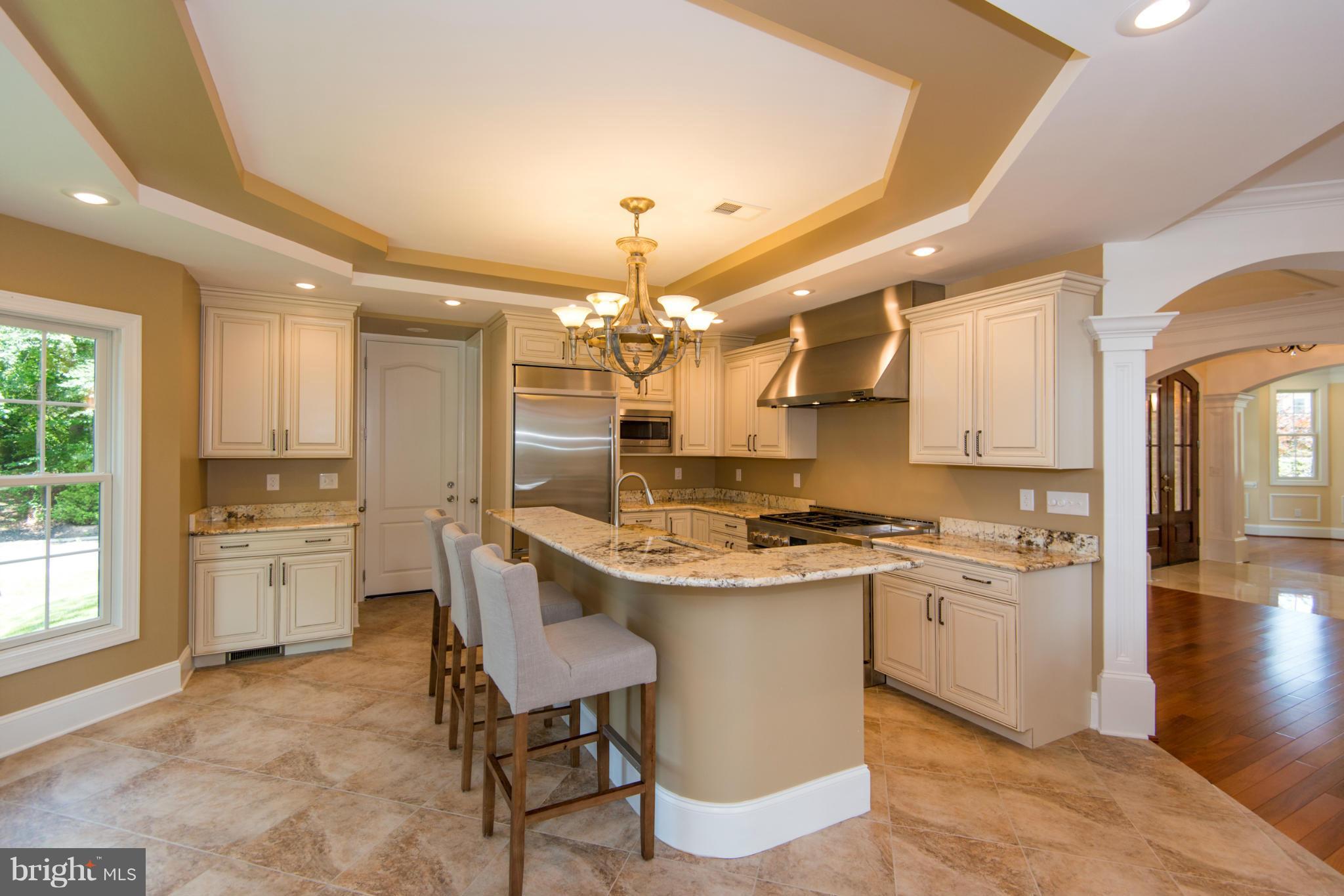 6155 Reza Court Springfield, VA 22152 - Photo 13 of 30 Kitchen