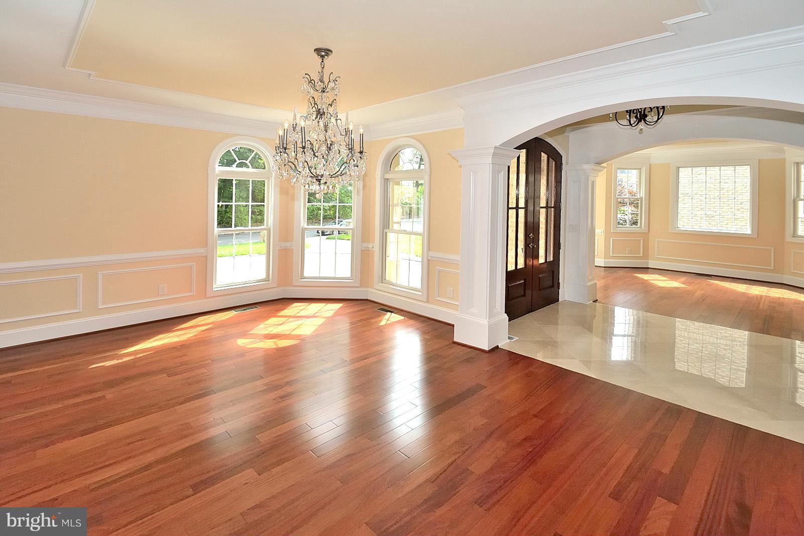 6155 Reza Court Springfield, VA 22152 - Photo 4 of 30 Dining Room