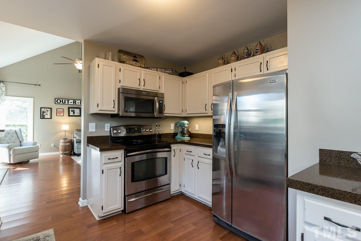 12120 Ranleigh Court Raleigh, NC 27613 - Photo 11 of 23