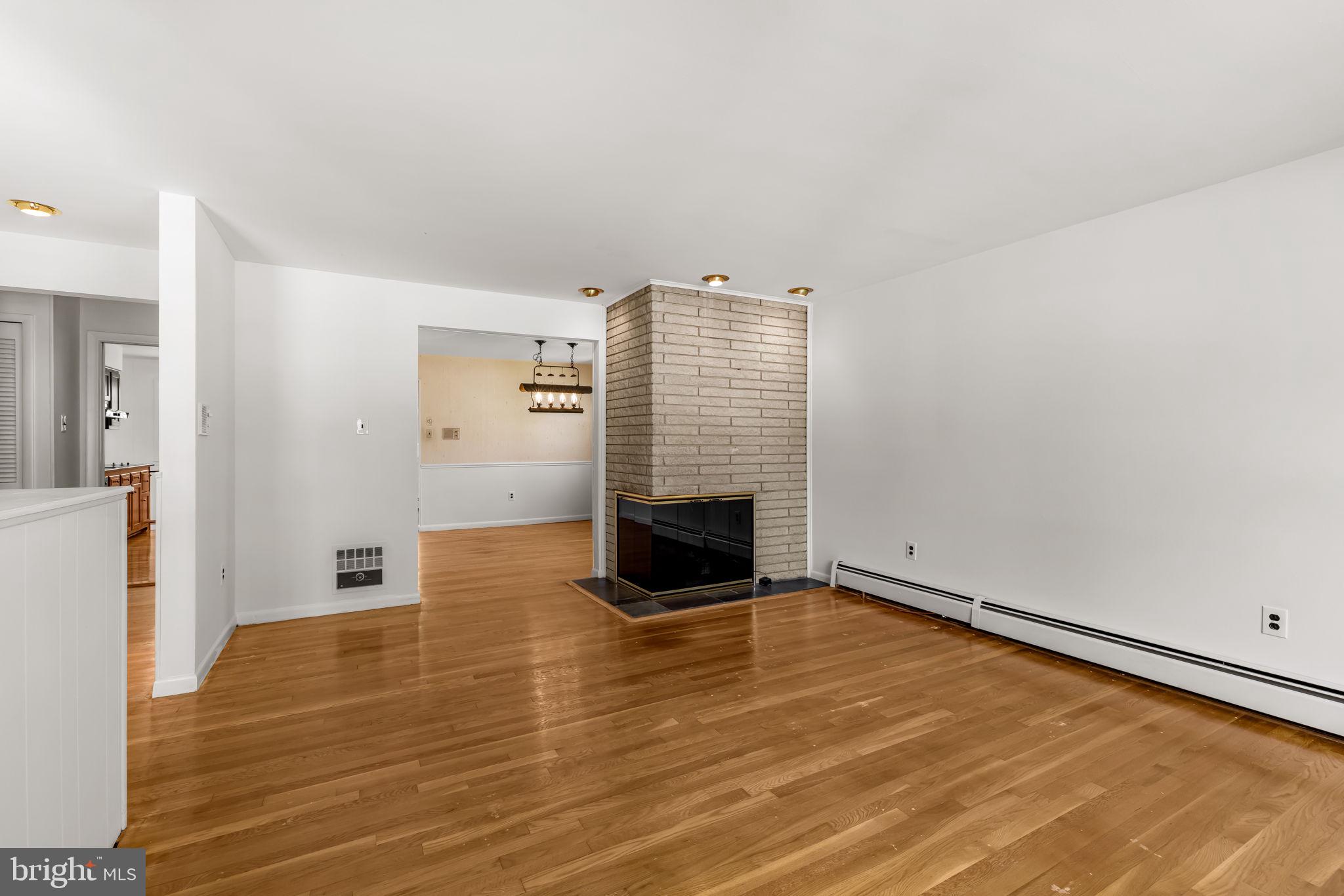 319 Gailridge Road Lutherville-Timonium, MD 21093 - Photo 10 of 56 Wood floors