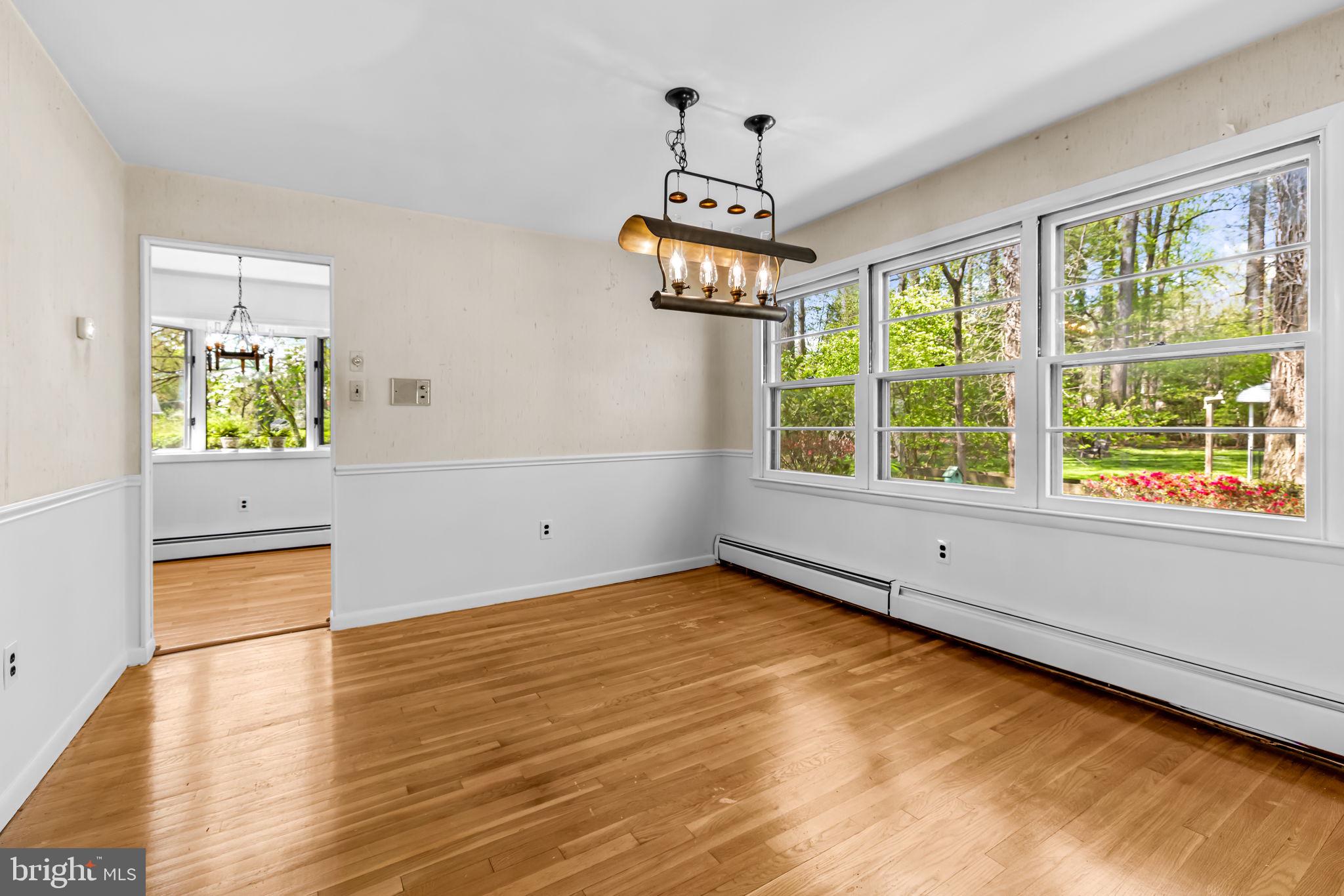 319 Gailridge Road Lutherville-Timonium, MD 21093 - Photo 13 of 56 Sun-filled