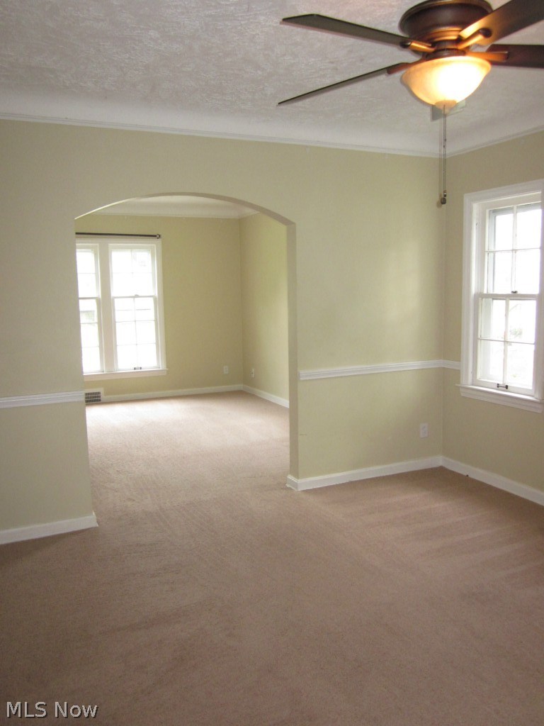 3488 Woodridge Road Cleveland Heights, OH 44121 - Photo 5 of 22