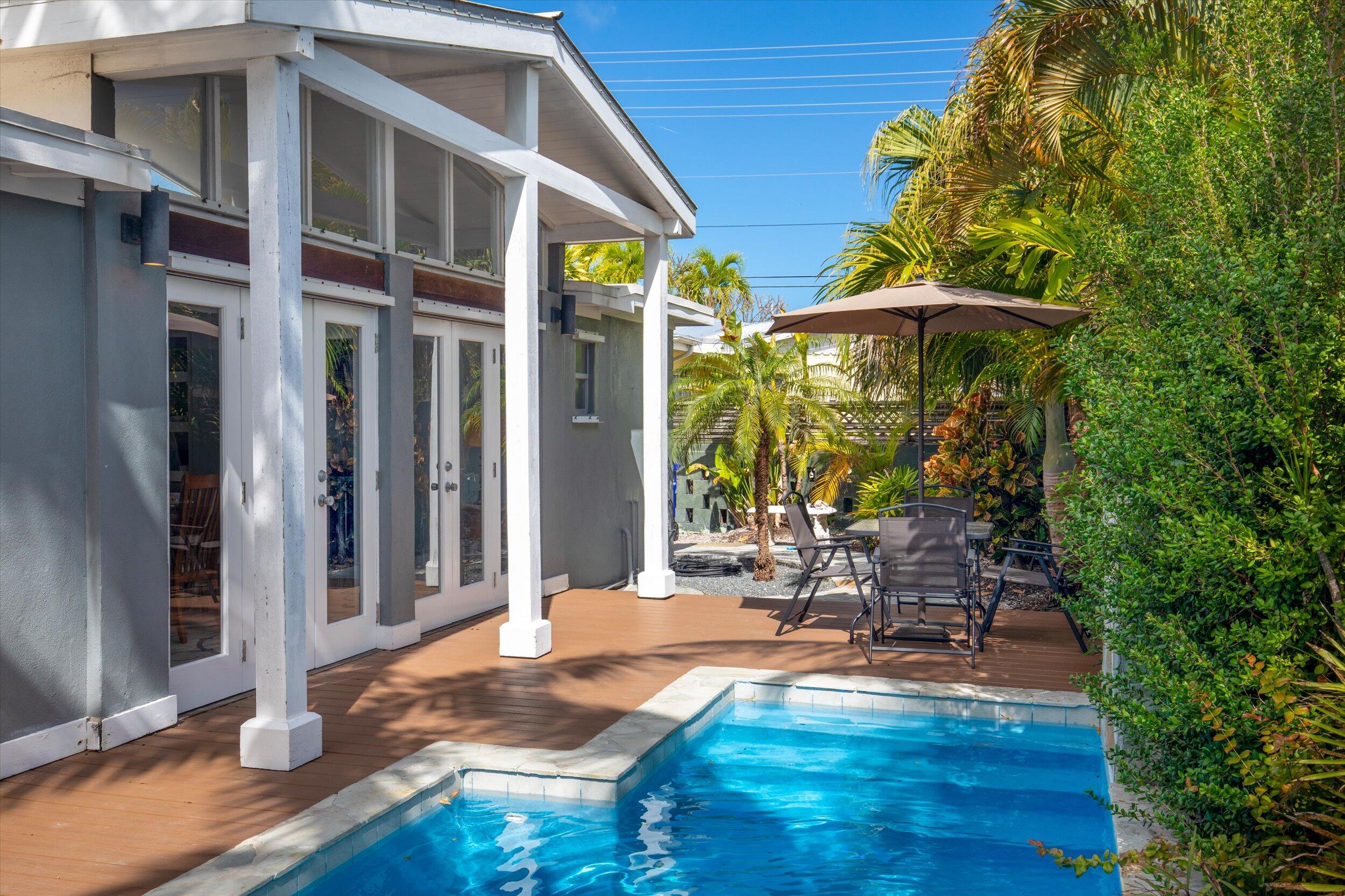 1507 19th Street Key West, FL 33040 - Photo 2 of 73 08-008