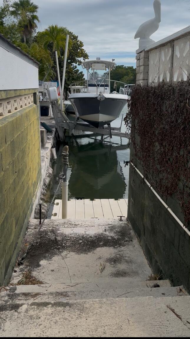 1507 19th Street Key West, FL 33040 - Photo 72 of 73 a building view with a outdoor space
