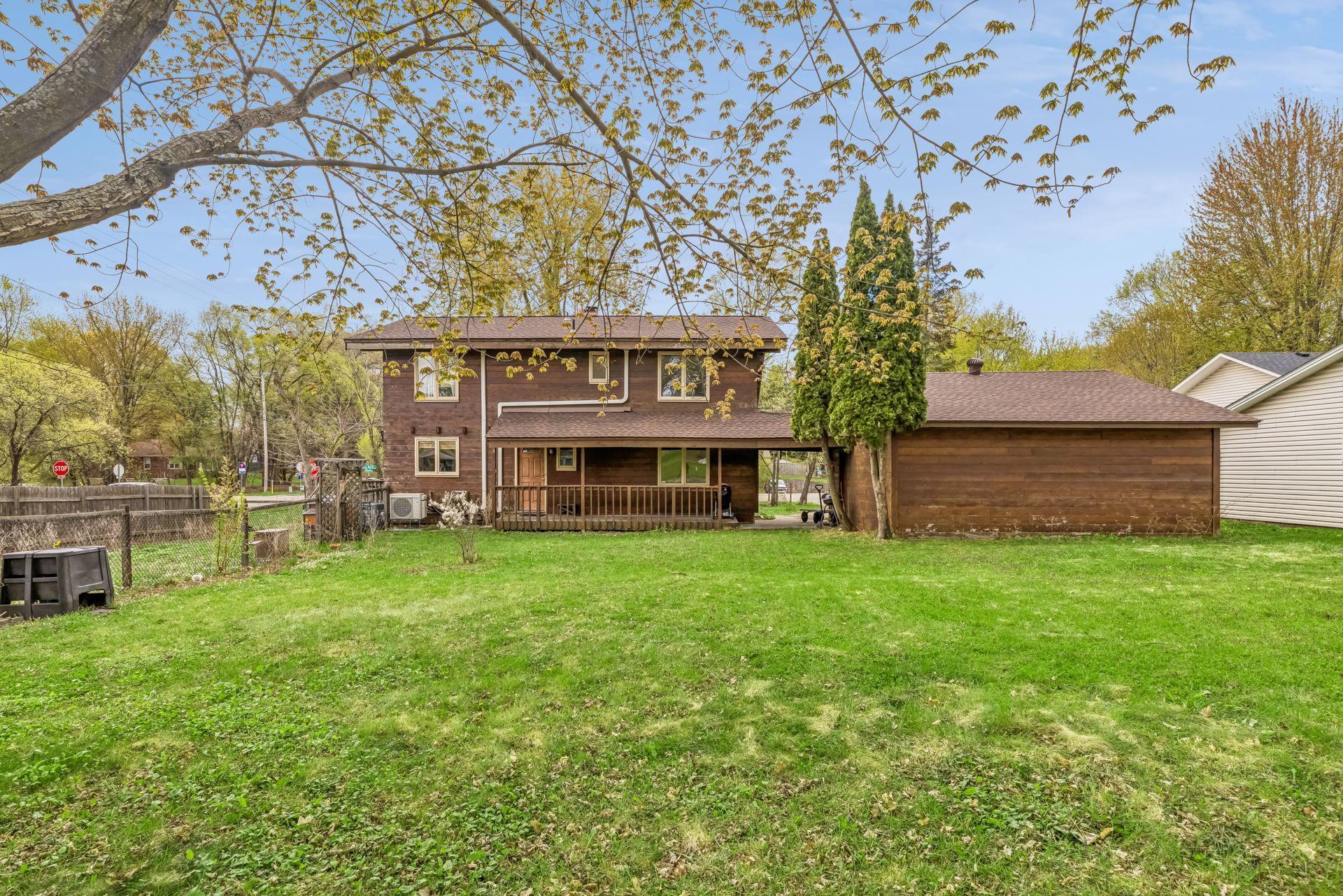 579 County Rd B East Maplewood, MN 55117 - Photo 27 of 31