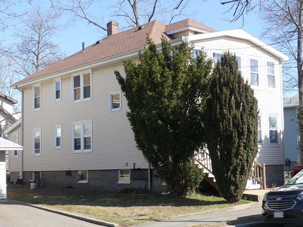 148-150 Merrymount Road Quincy, MA 02169 - Photo 2 of 14 Gallery Image 2