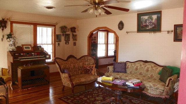 1503 Tilford Street Ralls, TX 79357 - Photo 2 of 10 Photo 2