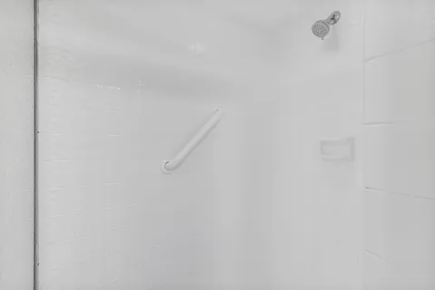 $585,000 | 3440 South Ocean Boulevard, Unit 107S, Palm Beach, FL 33480