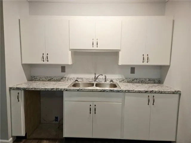 $145,000 | 205 West Washington Street, Frontenac, KS 66763