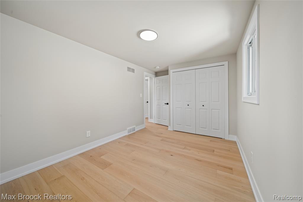 2422 Oliver Road Royal Oak, MI 48073 - Photo 32 of 57 Gallery Image 32