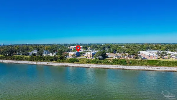 $144,900 | 600 Scenic Highway, Unit 304, Pensacola, FL 32503