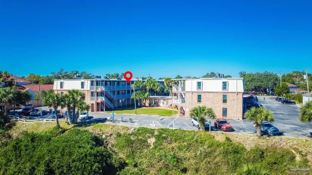 $144,900 | 600 Scenic Highway, Unit 304, Pensacola, FL 32503