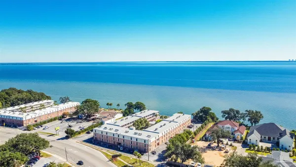 $144,900 | 600 Scenic Highway, Unit 304, Pensacola, FL 32503