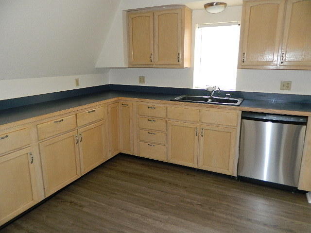560 Rocky Pt Road Bronston, KY 42518 - Photo 5 of 29 DSCN1900