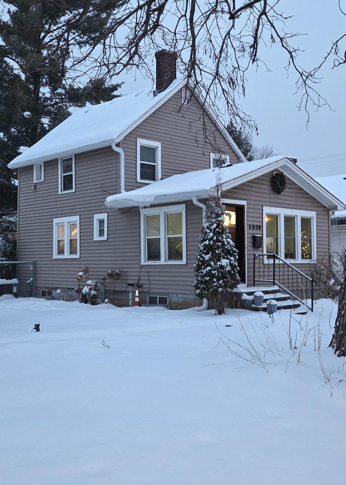 4404 Clinton Avenue Minneapolis, MN 55419 - Photo 2 of 2