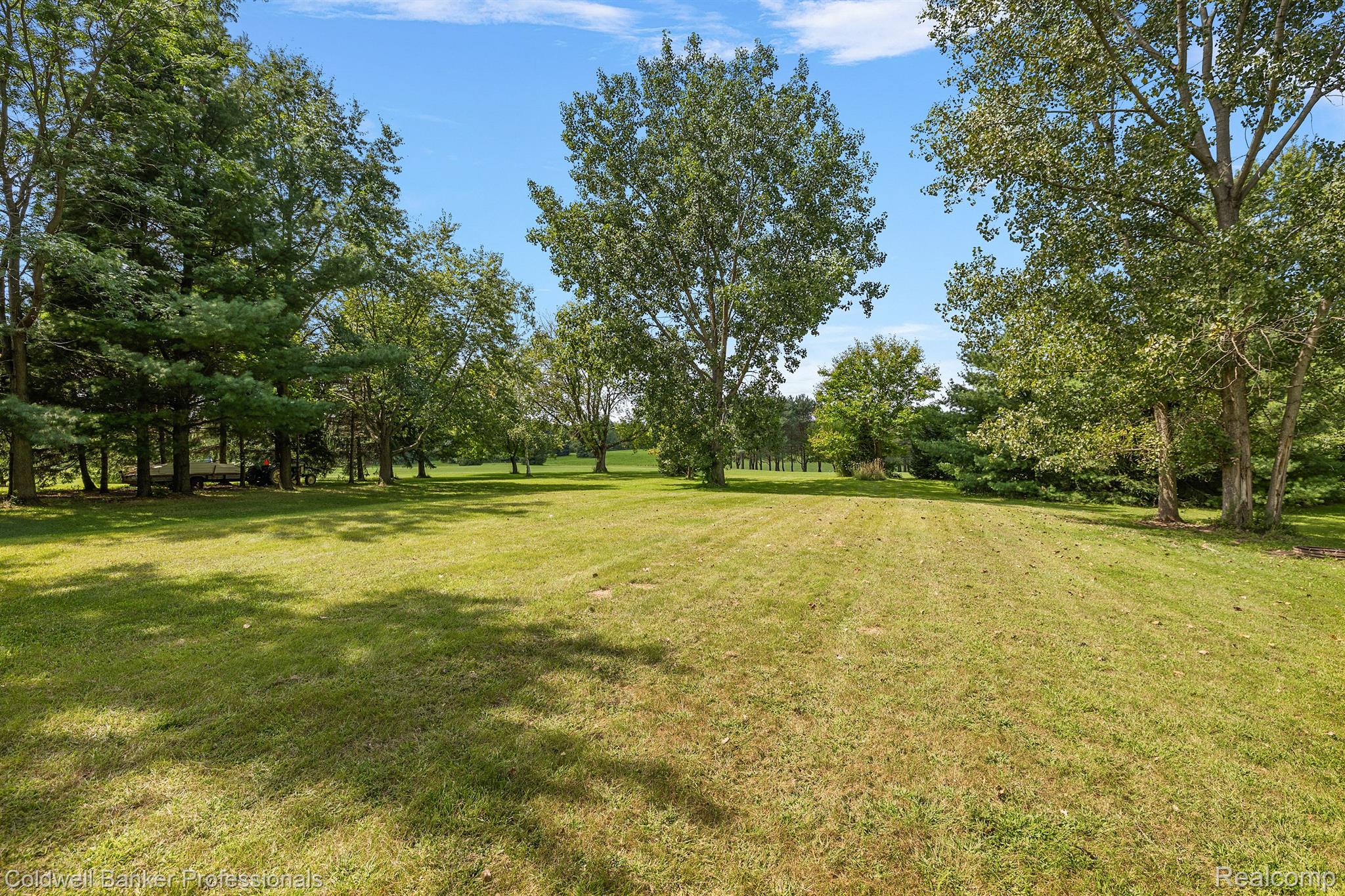 2371 North Henderson Road Davison, MI 48423 - Photo 8 of 30 Gallery Image 8