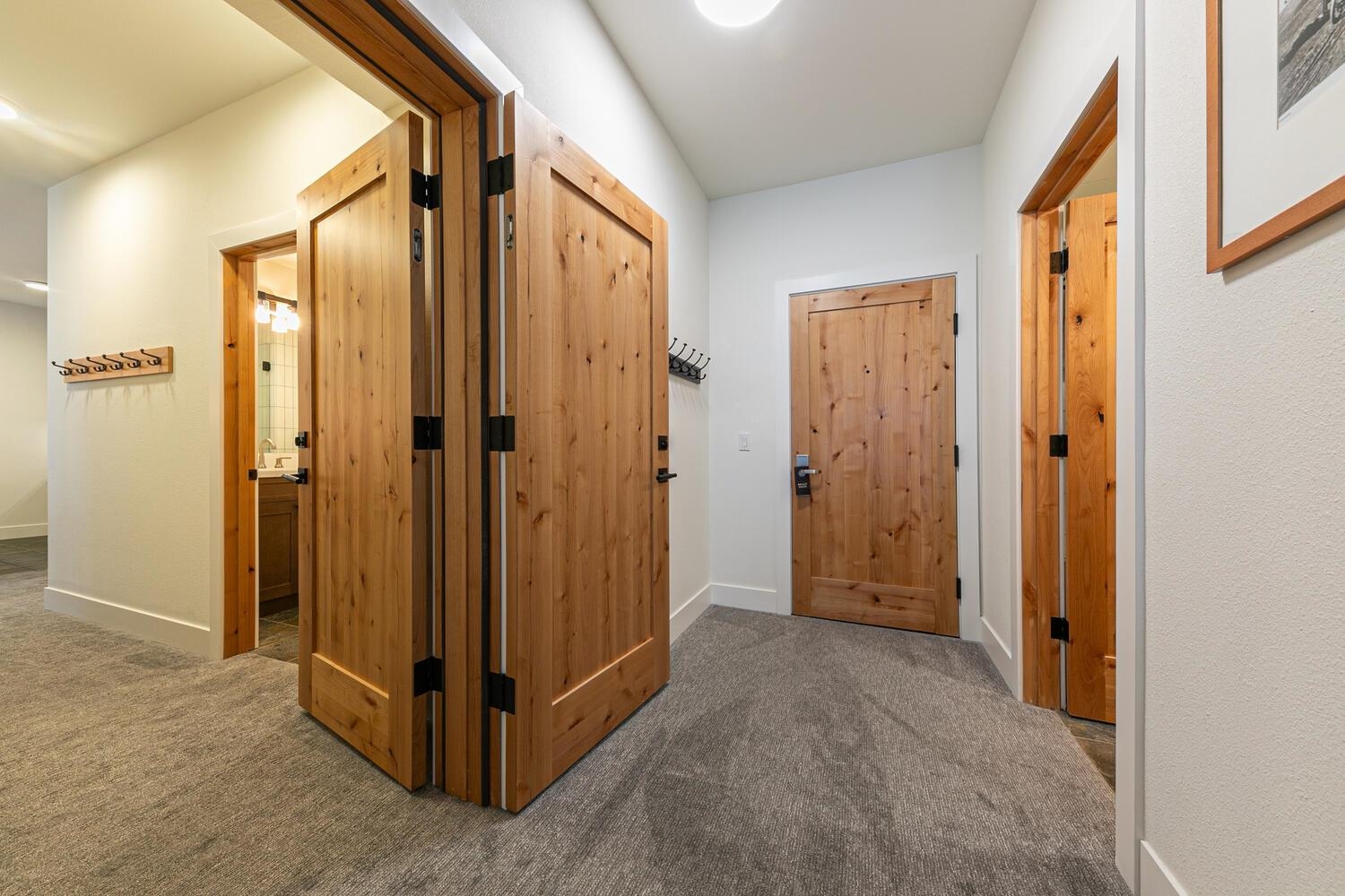 1750 Village East Road, Unit 5314 316 Olympic Valley, CA 96146 - Photo 23 of 28 a view of a bathroom with shower