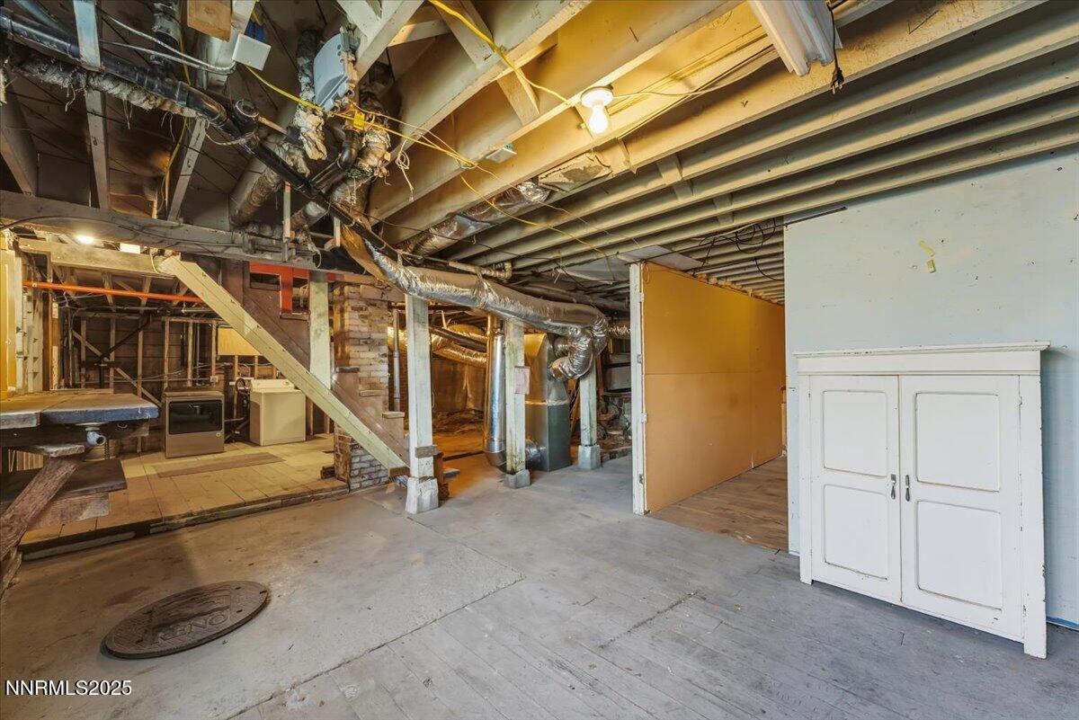 1140 The Strand Reno, NV 89503 - Photo 13 of 19 a view of a storage room