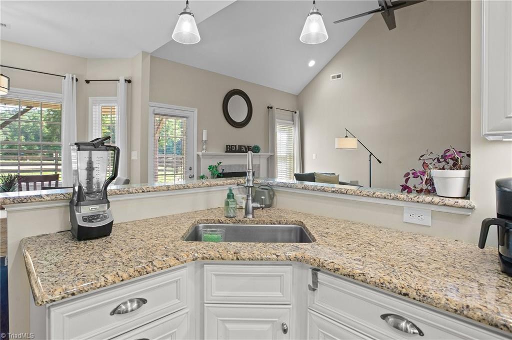 862 Rainbow Road Advance, NC 27006 - Photo 23 of 47