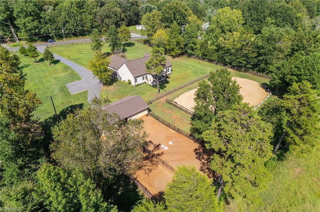 862 Rainbow Road Advance, NC 27006 - Photo 5 of 47