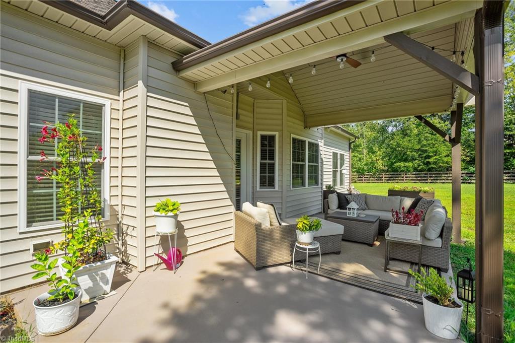 862 Rainbow Road Advance, NC 27006 - Photo 7 of 47