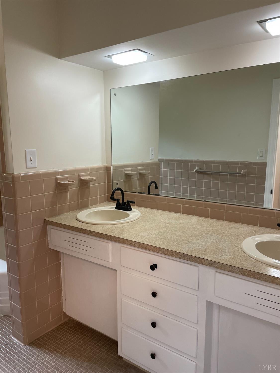 272 Ridge Drive Amherst, VA 24521 - Photo 22 of 39
