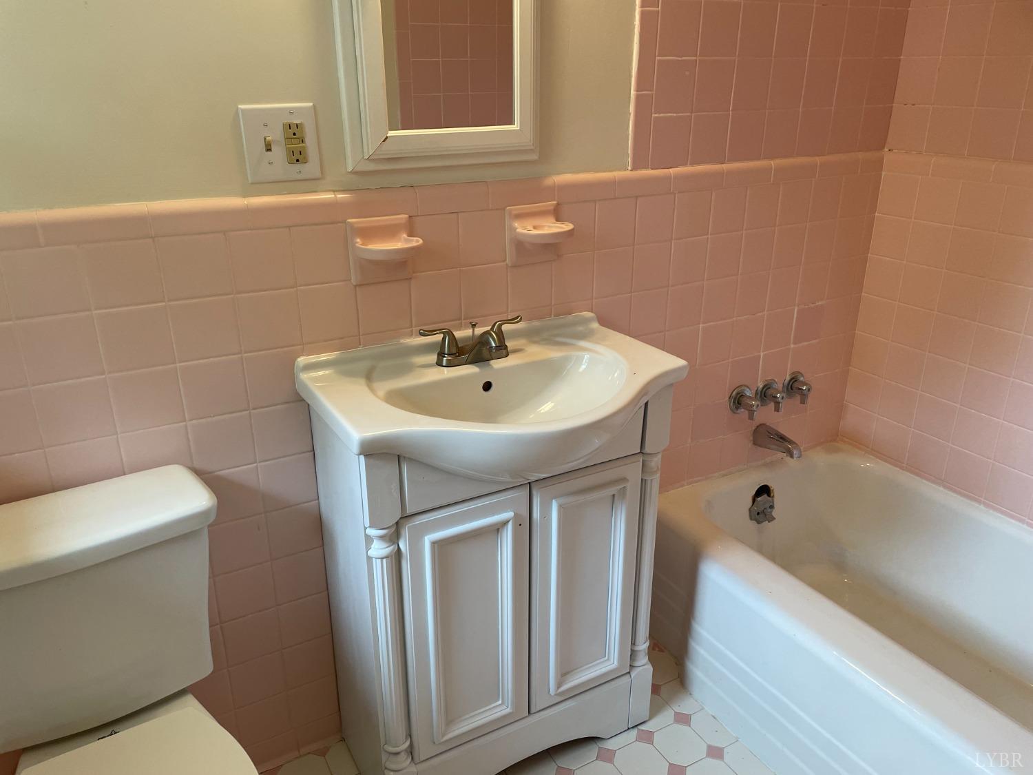 272 Ridge Drive Amherst, VA 24521 - Photo 26 of 39
