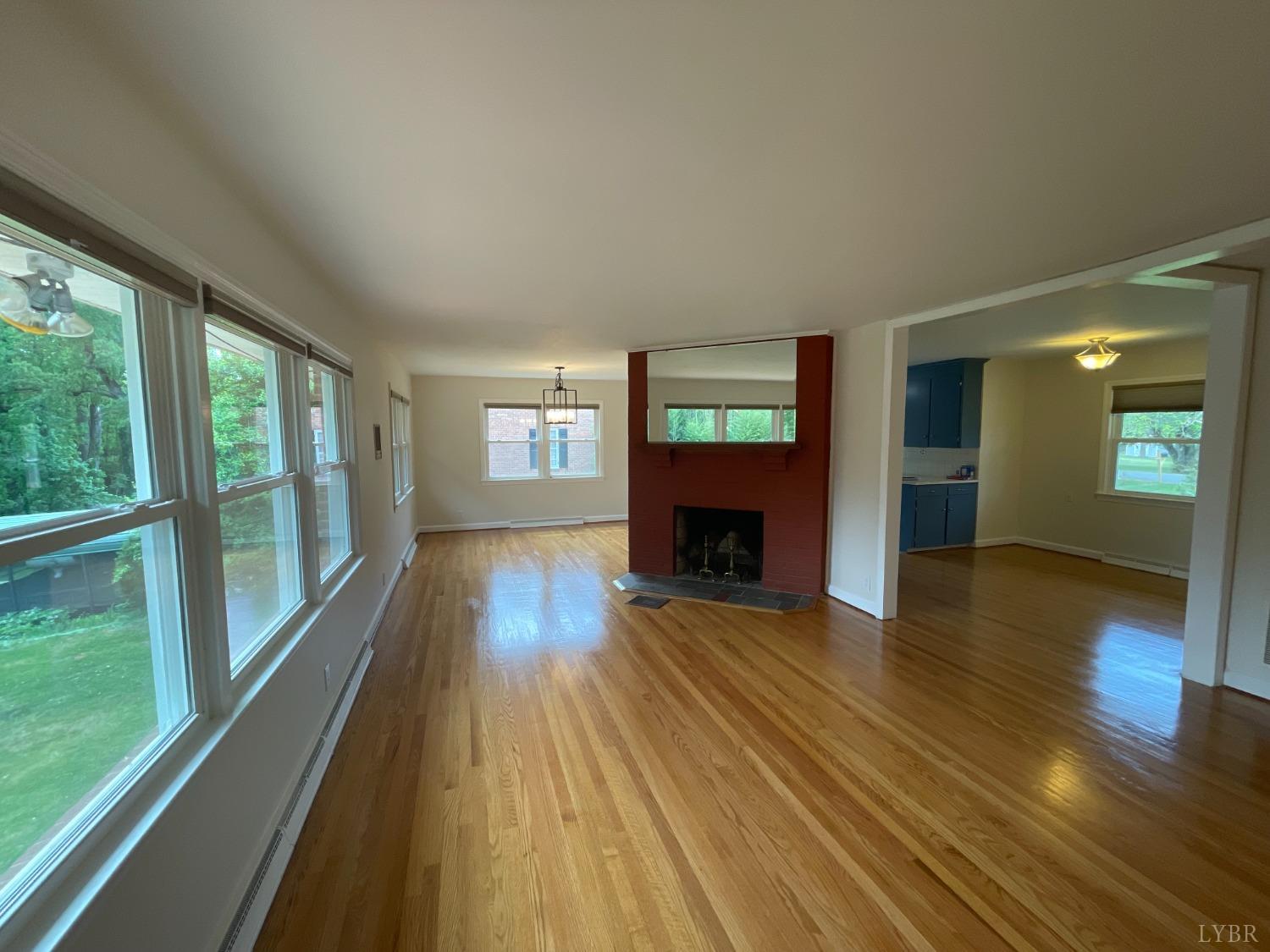 272 Ridge Drive Amherst, VA 24521 - Photo 8 of 39