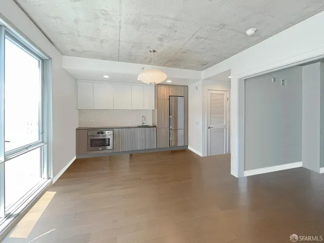 a view of a livingroom with an empty space