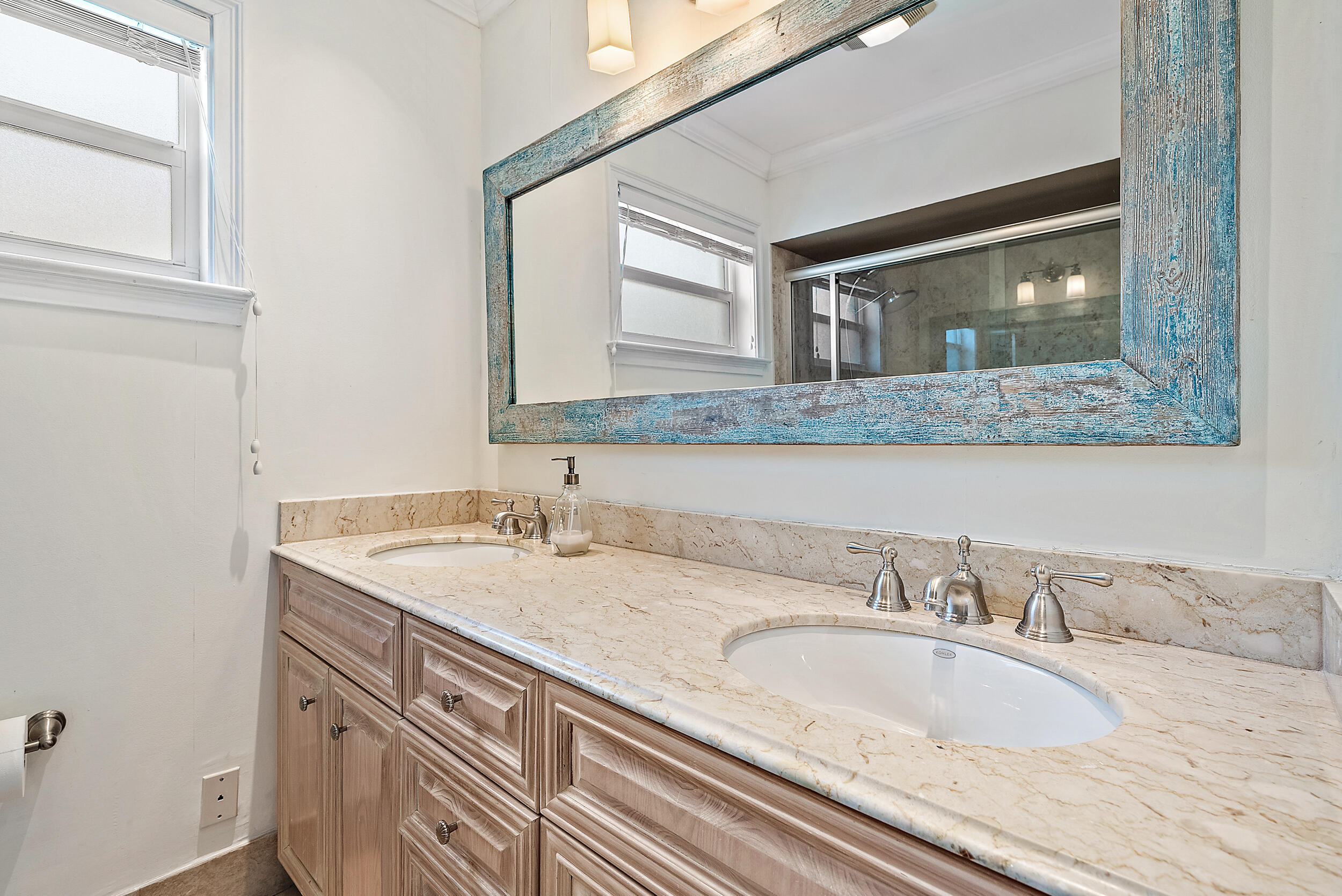 19165 Waterway Road Jupiter, FL 33469 - Photo 40 of 49 Primary Bathroom
