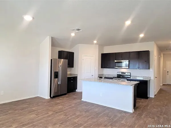 $289,000 | 800 Nodding Nixie, Seguin, TX 78155